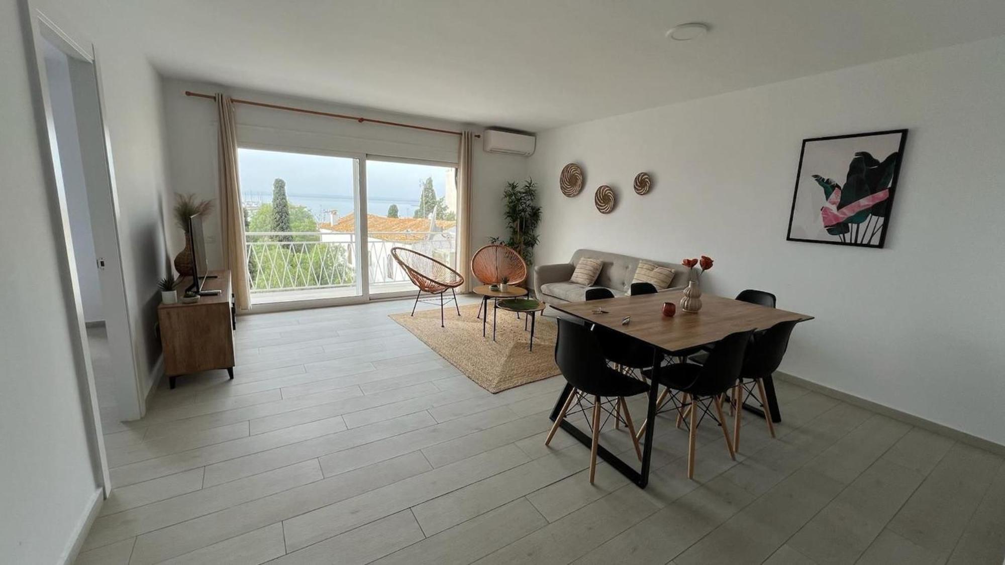 Apartamento Frente Al Mar Roses Exteriér fotografie